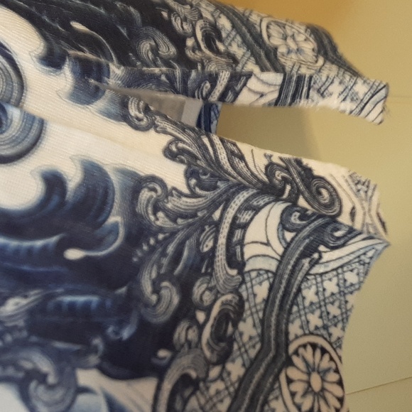 JM Collection Women's XL White And Blue Patterned Blouse - Picture 12 of 14